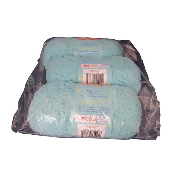Bernat Lu Lu Silly Sky Three Skeins New Sealed Nylon Machine Washable - Picture 10 of 10
